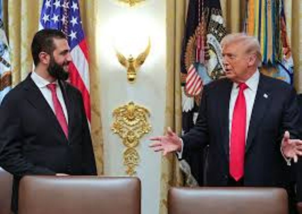 الرئيس السوري يؤكد لترامب الالتزام بأمن سوريا والمنطقة.. وواشنطن تتوعد بالرد على هجوم تدمر