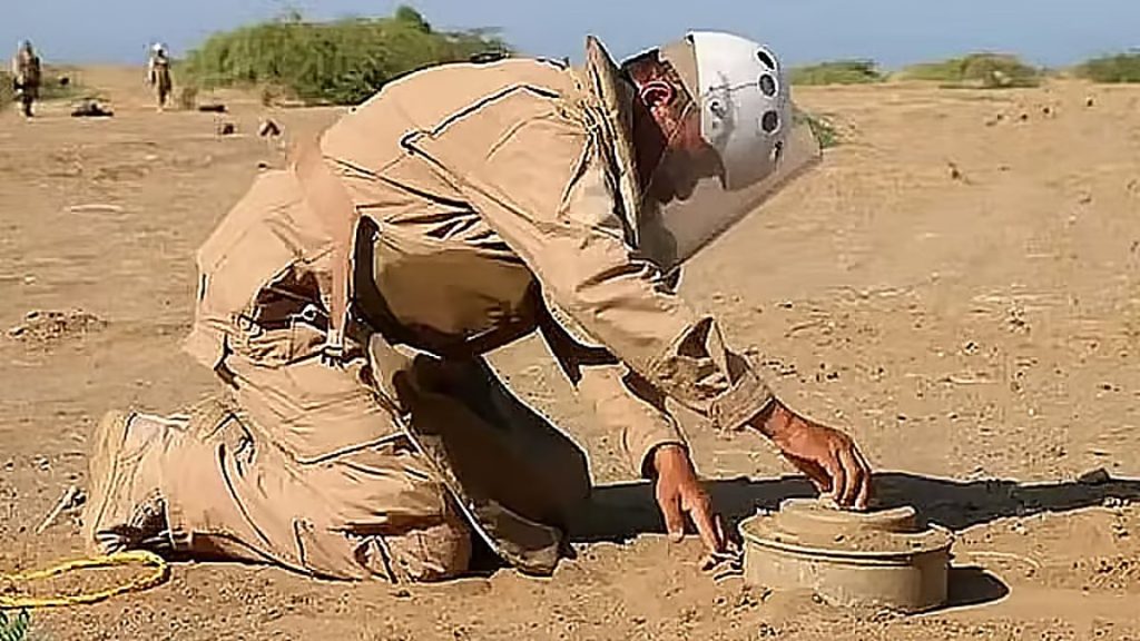 «مسام» ينزع 699 لغمًا من الأراضي اليمنية خلال أسبوع