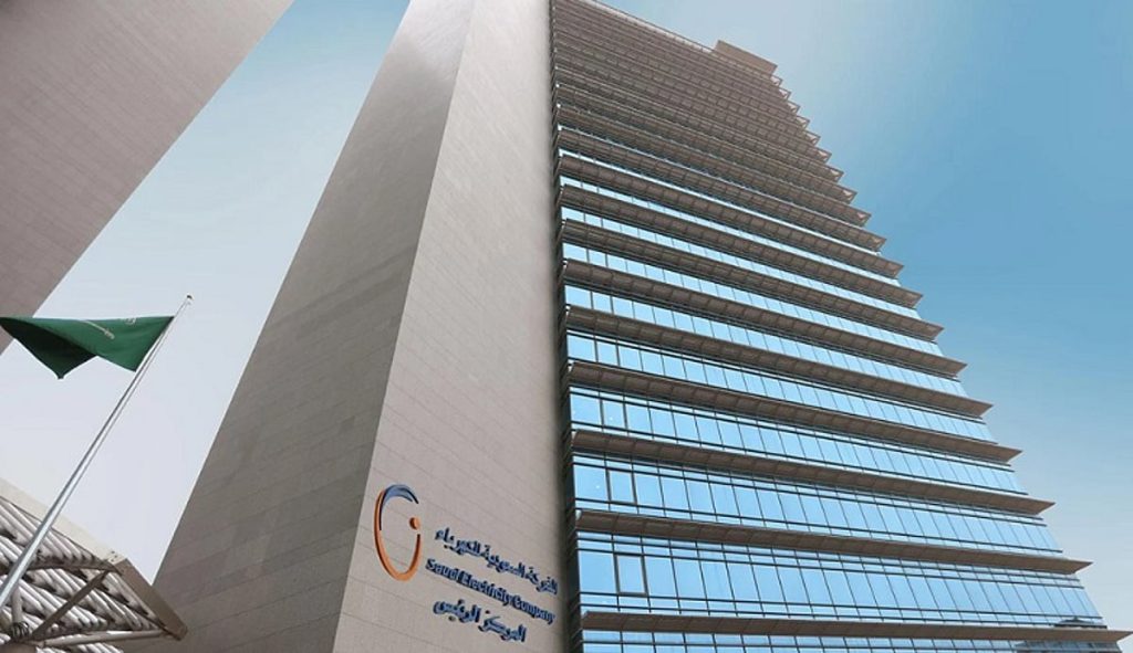 «الكهرباء»: إعادة الخدمة لأكثر من 50% من المتأثرين بانقطاع المنطقة الشرقية