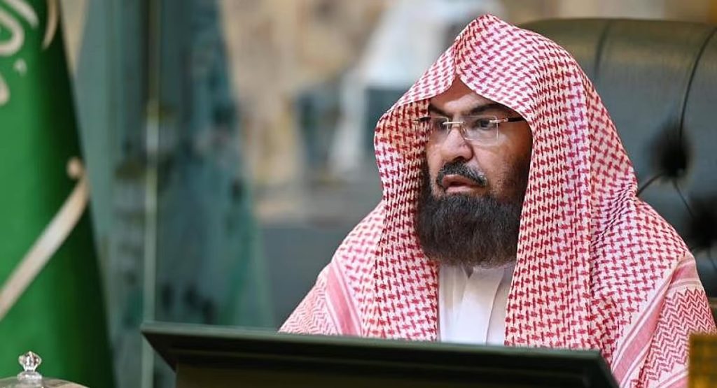 «السديس»: اليوم العالمي للغة العربية يعكس مكانتها وأهميتها