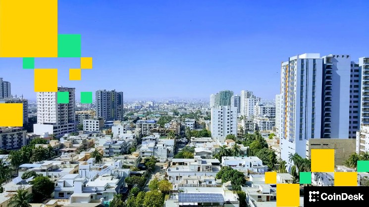 باكستان وBinance يوقعان مذكرة تفاهم لاستكشاف ترميز 2 مليار دولار في أصول الدولة: رويترز