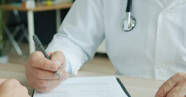 جلسة استماع حول الاحتيال في دعم Obamacare بينما يضغط الديمقراطيون للتجديد