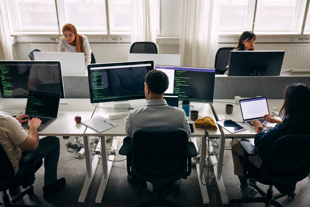 FTEC: صندوق استثمار متداول مرتفع النمو مع نسبة نفقات منخفضة (FTEC)