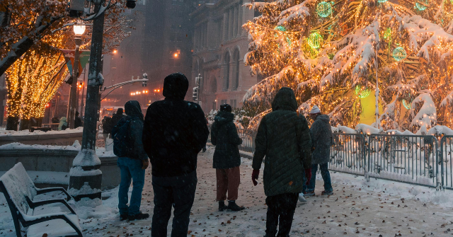 تم إطلاق النار على ما لا يقل عن 8 أشخاص ليلة عيد الميلاد