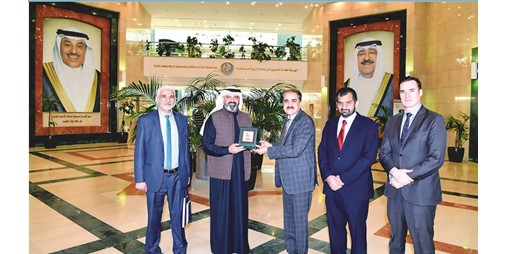 مدير عام «الزراعة» بحث مع وفد باكستاني تبادل الخبرات وتطوير الشراكات بين القطاعين العام والخاص