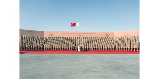 تخرج 11 طالباً كويتياً بكلية أحمد بن محمد العسكرية وأكاديمية محمد بن غانم البحرية في قطر