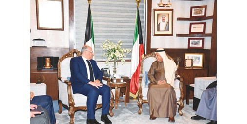 الفضالة يبحث مع السفير المصري موضوعات مشتركة