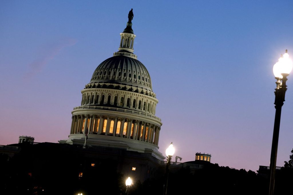 الكونجرس الأمريكي ضحية جانبية للتدخل في فنزويلا