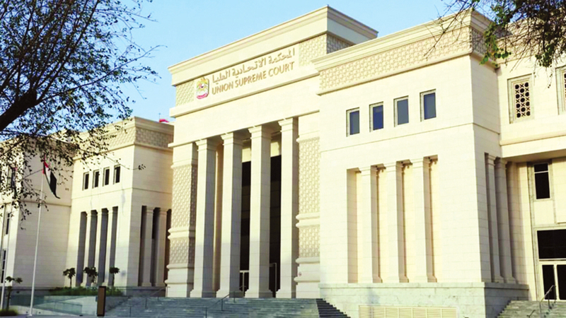 امرأة تُقاضي زوجها بعد تراجعه عن تسجيل شقة هبةً باسمها