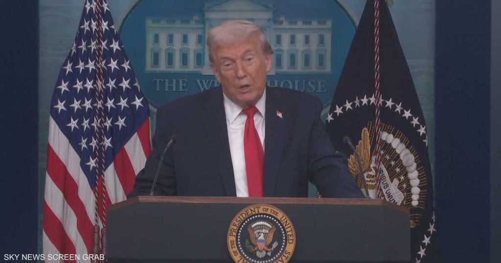 ترامب: قوة عسكرية هائلة تتجه نحو إيران