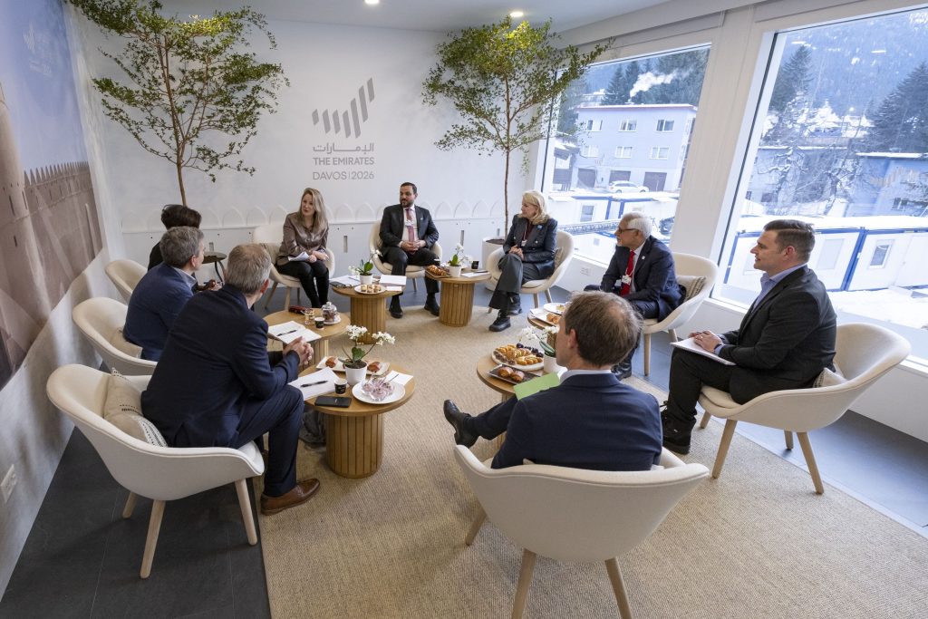 مبادرات محمد بن راشد آل مكتوم العالمية” تستعرض رؤاها لصياغة قيادة عالمية فعالة للتغذية في الأزمات الإنسانية خلال “دافوس