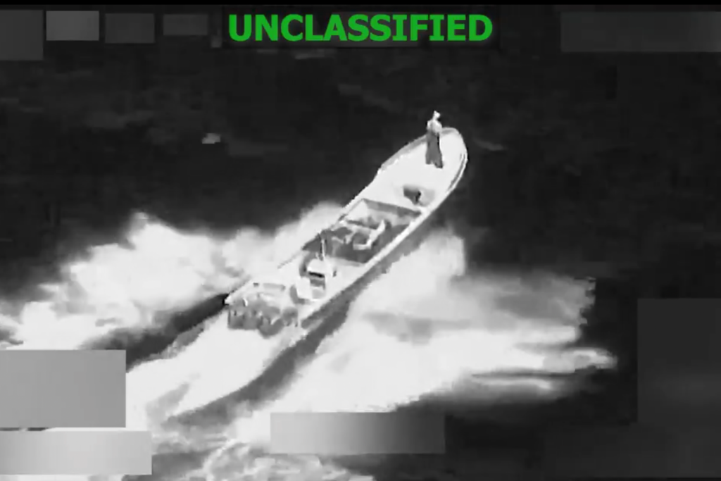 ضربة أمريكية جديدة ضد قارب يشتبه في تهريب المخدرات في المحيط الهادئ