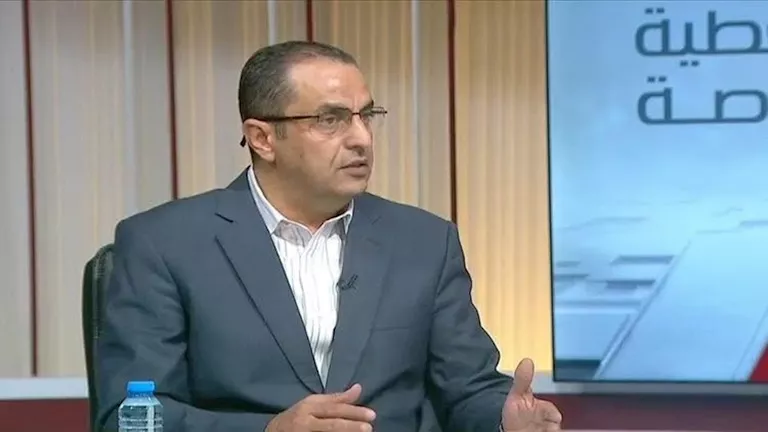 خبير استراتيجي يحذر: ساعات ربما تفصلنا عن قرار الحرب على إيران