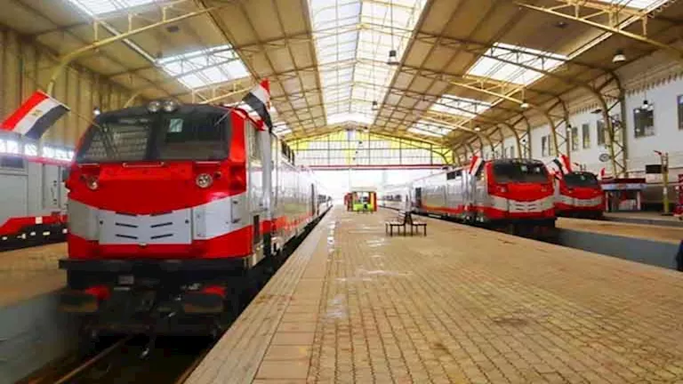 تشغيل قطارات إضافية خلال إجازة نصف العام الدراسي – مستند