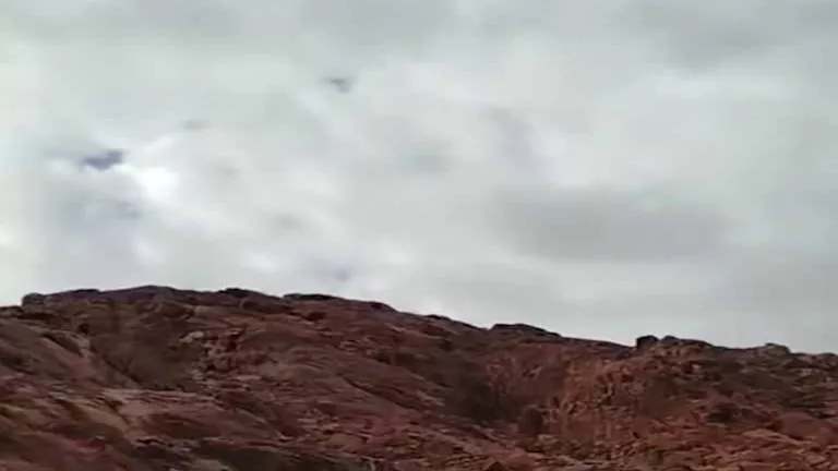 أمطار تصل القاهرة وشبورة مائية.. الأرصاد تعلن تفاصيل طقس اليوم الثلاثا