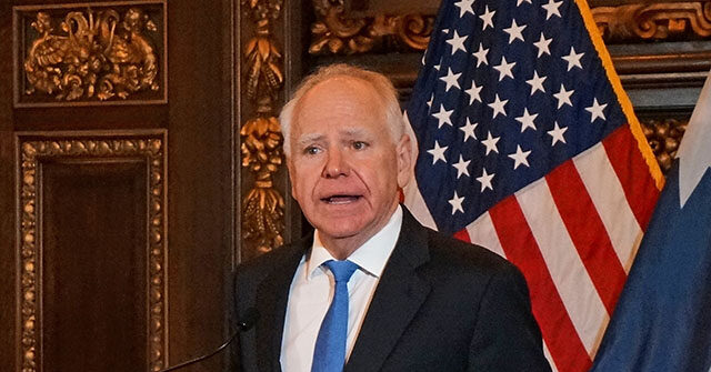 إنه إما غير كفء أو متورط في عملية احتيال