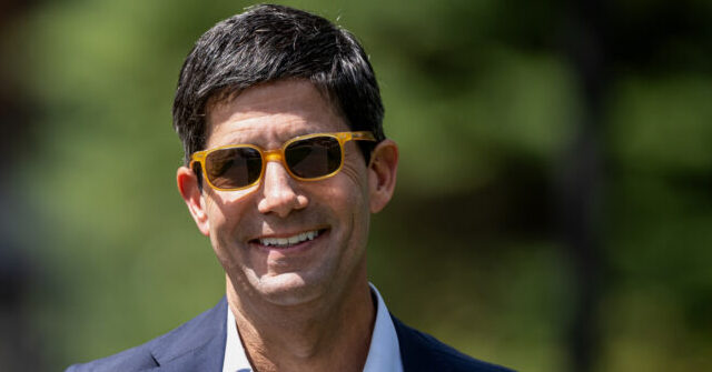 ترامب يختار وارش لقيادة الاحتياطي الفيدرالي