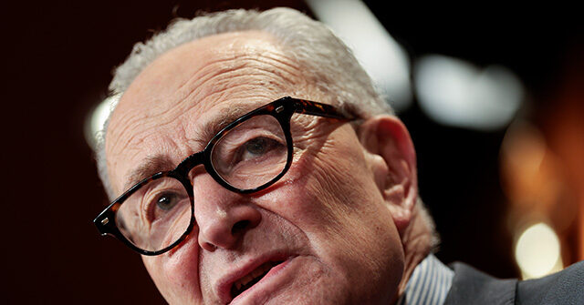 شومر لا يستبعد الإغلاق، ويقول إن إصلاح الرعاية الصحية “الوحيد” هو خطة ماركا