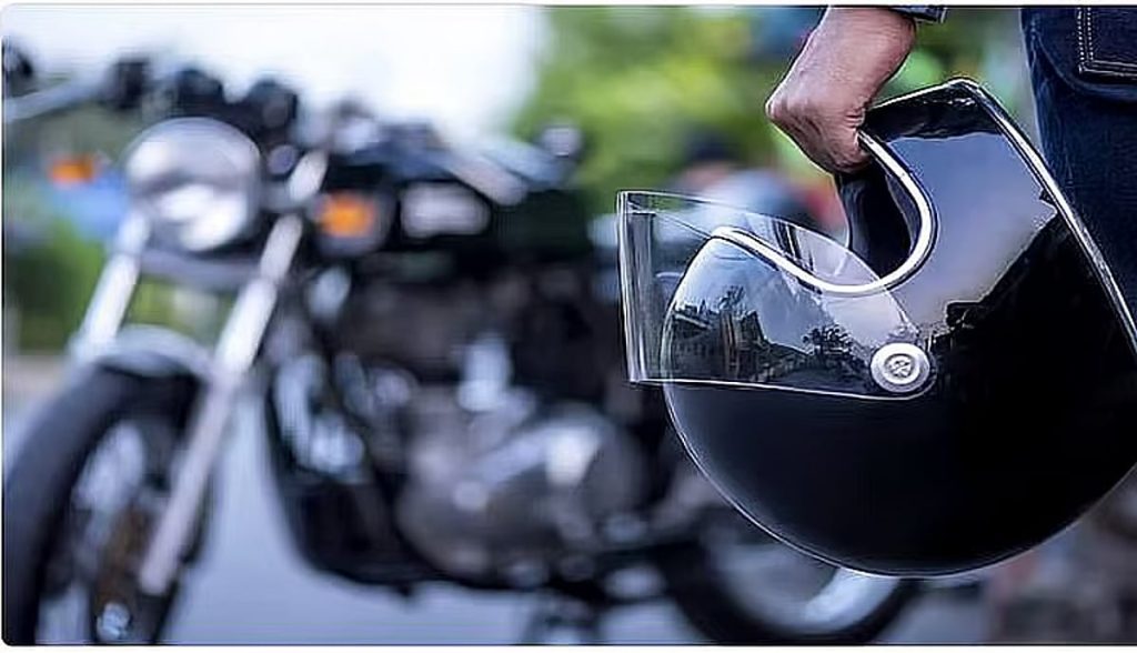 أستاذ تخطيط: سلوك قائدي الدراجات النارية بحاجة لمزيد من الحزم