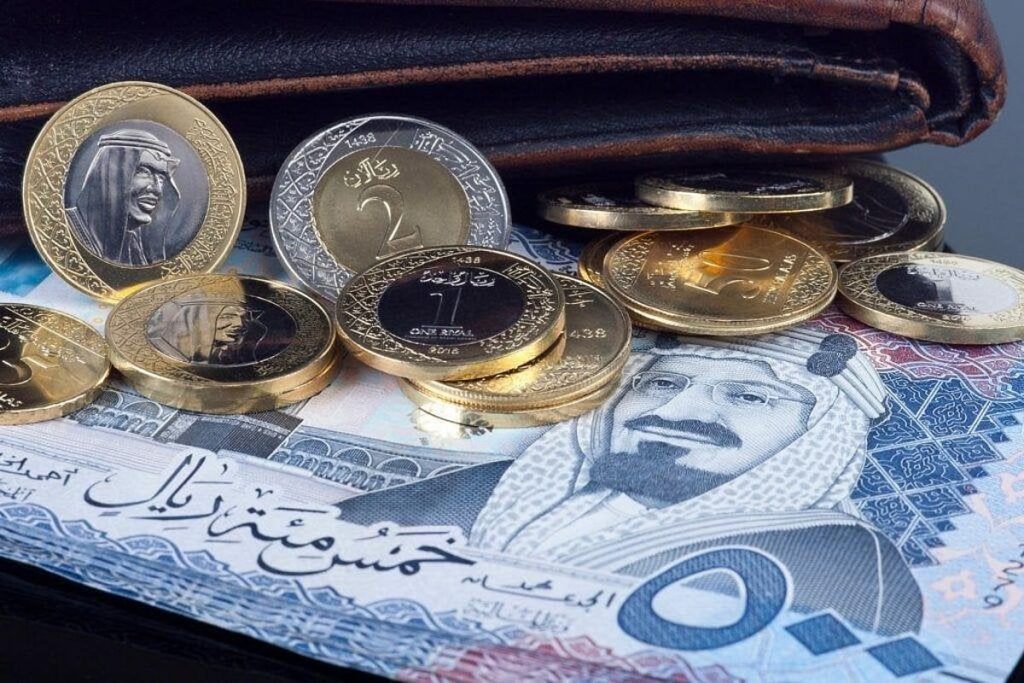 سعر الريال مقابل الدولار والعملات الأجنبية اليوم الخميس 19-7-1447