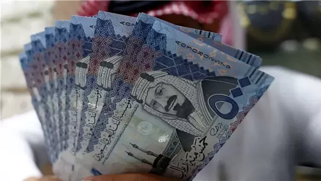 سعر الريال مقابل الجنيه المصري والعملات العربية اليوم الخميس 3-8-1447