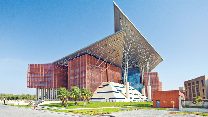 مدرسة خاصة تطالب ولي أمر بـ 153.3 ألف درهم بقية رسوم دراسية