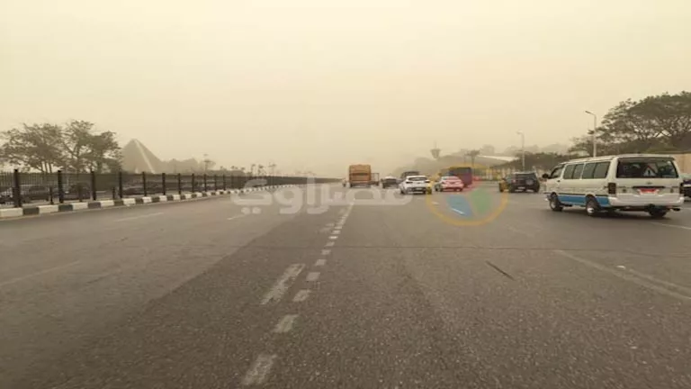 ارتدوا الكمامة.. الأرصاد: أجواء مغبرة وأتربة خلال ساعات