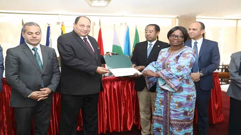 الزراعة تحتفل بتخريج 15 مبعوثا أفريقيًا في برنامج تمكين المرأة الريفية