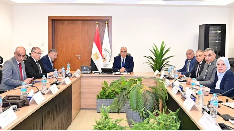 الري تناقش الطلب المتزايد على المياه في ظل حالة الندرة المائية