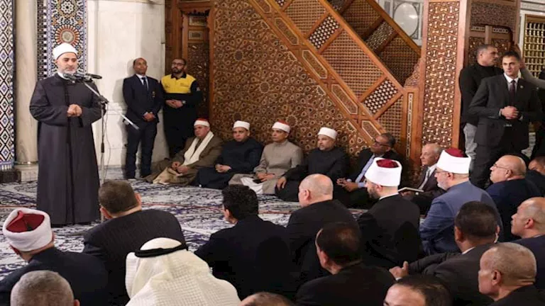 نشرة منتصف الليل| الأوقاف تحتفل بليلة النصف من شعبان.. وفرص عمل جديدة