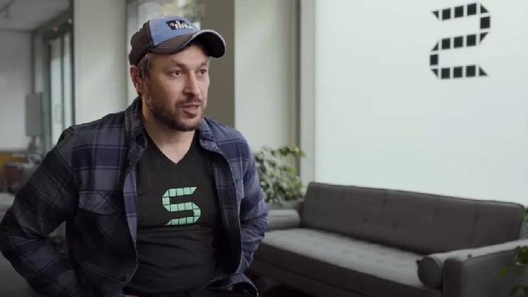 الكشف عن ثروة مؤسس سولانا (SOL) أناتولي ياكوفينكو! ما هو إجمالي ثروته؟ كم عدد SOL الذي يملكه؟