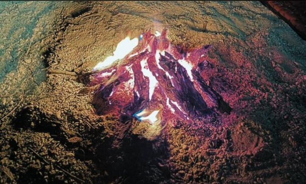 ضبط مواطن أشعل النار في الأماكن غير المخصصة لها بمحمية طويق الطبيعية