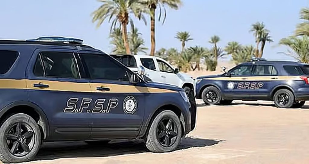 القوات الخاصة للأمن والحماية تضبط مواطنين لقطعهما الأشجار بمنطقة تبوك