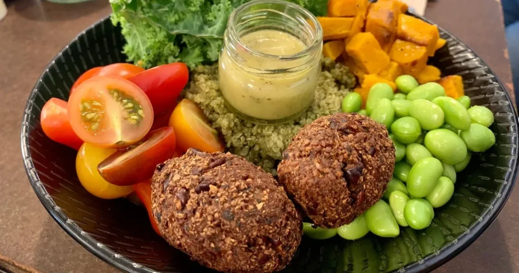 من السحور إلى الإفطار… أخطاء شائعة تفسد فوائد الصيام الصحية