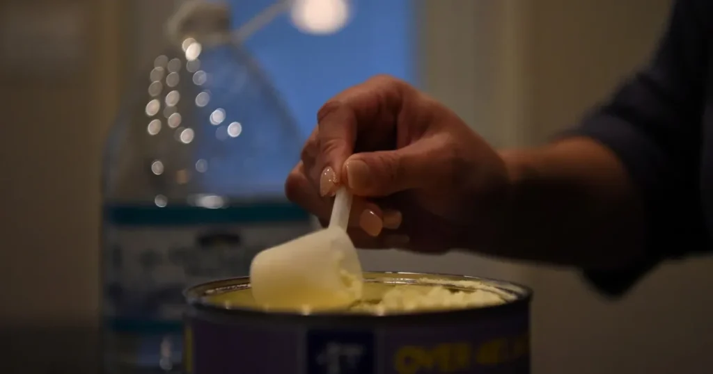 الادعاء الفرنسي يفتح تحقيقاً في قضية تلوث حليب الأطفال