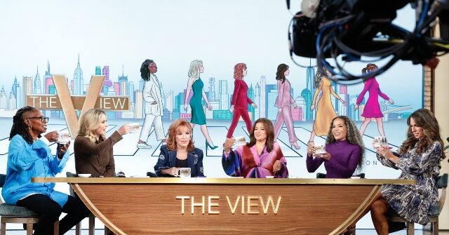 رئيس لجنة الاتصالات الفيدرالية بريندان كار يطلق التحقيق في “المنظر”